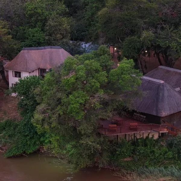 Bushriver Lodge, hôtel à Mica