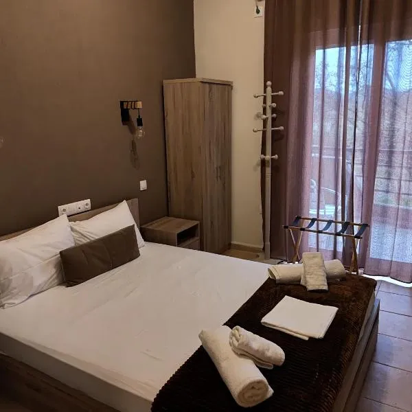 Hotel Isidora, Hotel in Loutrós