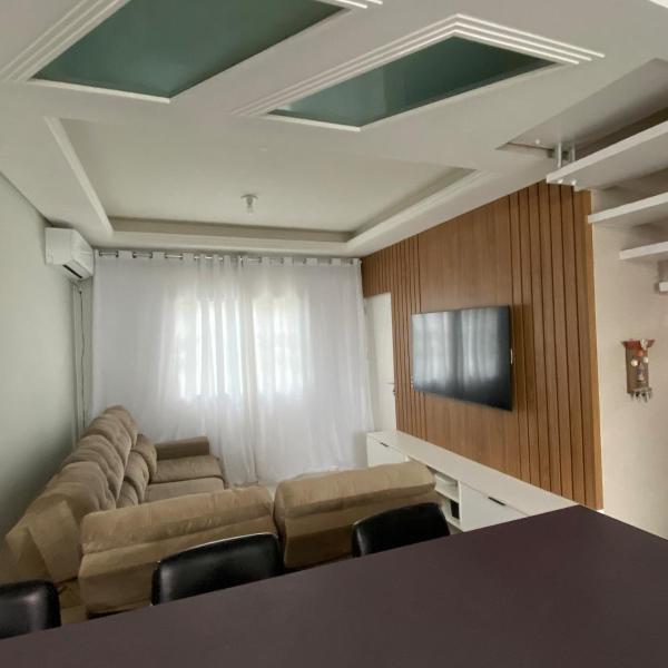 Casa 800 metros da praia de ingleses, três quartos - Foto 5