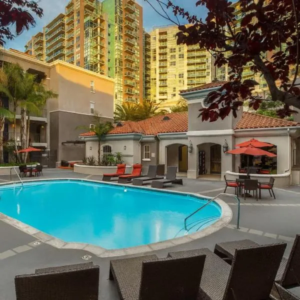 Marina Del Rey Apartment with Resort Amenities - Short Distance To Venice Beach, Hotel in Los Angeles