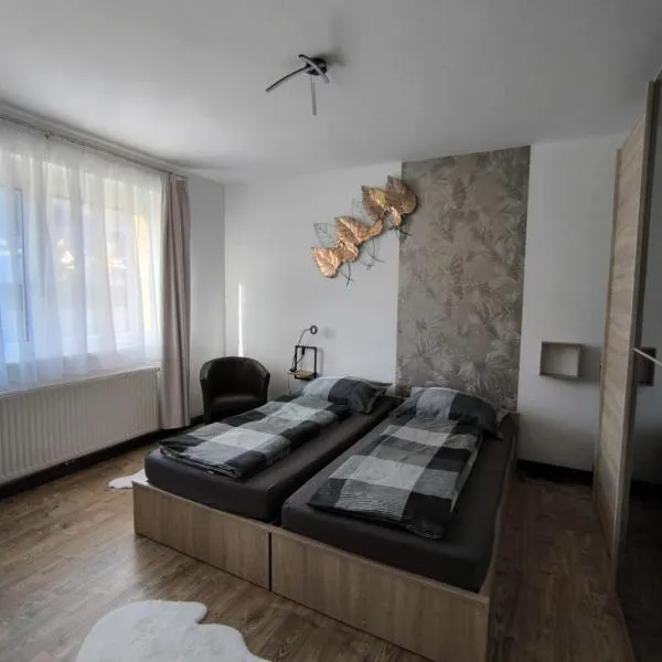 4 You Apartment in Leoben mit Balkon, Garten und kostenlosen Parkplatz、レオーベンのホテル