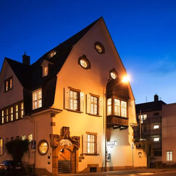 Hotel Haus Müller, hotel v destinaci Marburg an der Lahn