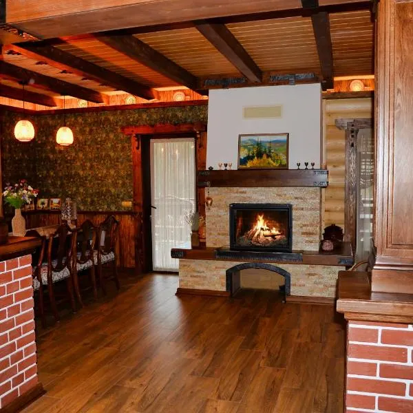 Флояра, hotel en Kosmach