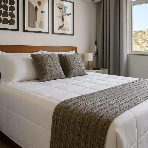 Studio929GoldStar, hotel in Niterói