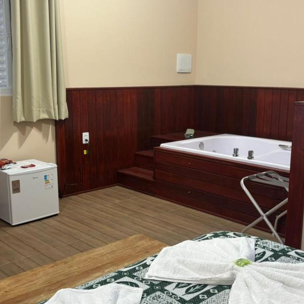 Pousada Café em Flor -Quarto Hidromassagem - Foto 3