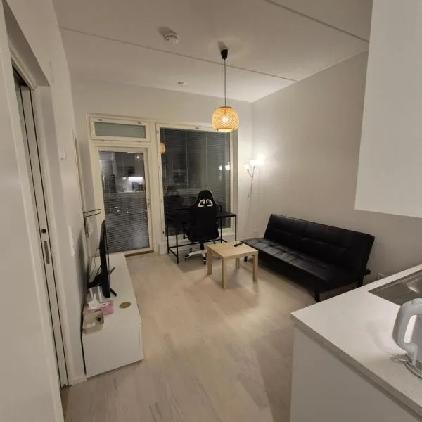 27m2 1-bedroom app, 8 floor, close to the airpor, train station and Myyrmanni shopping center, hotell Vantaas