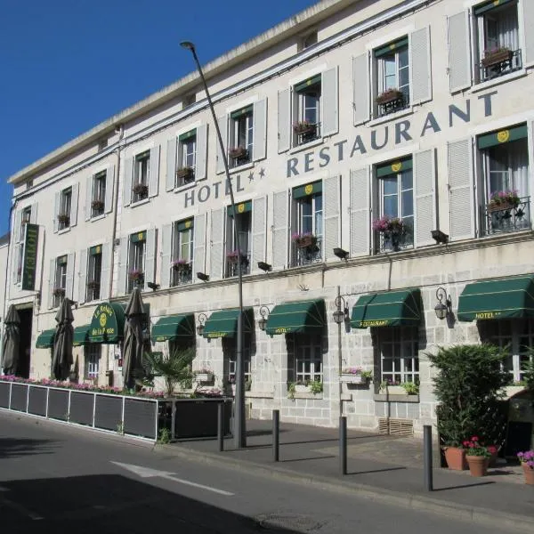 Le Relais De La Poste, hotel in Yèvre-le-Châtel
