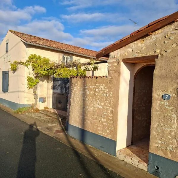 Les Petits Jardins de Cissé Chambre de Charme, ξενοδοχείο σε Cissé