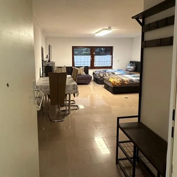 Zentrale Wohnung nähe Breisach am Rhein, khách sạn ở Breisach am Rhein