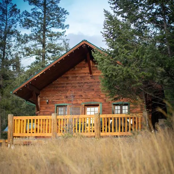 Radium Cabins Centrally located in Radium Hot Springs BC, hotel a Radium Hot Springs
