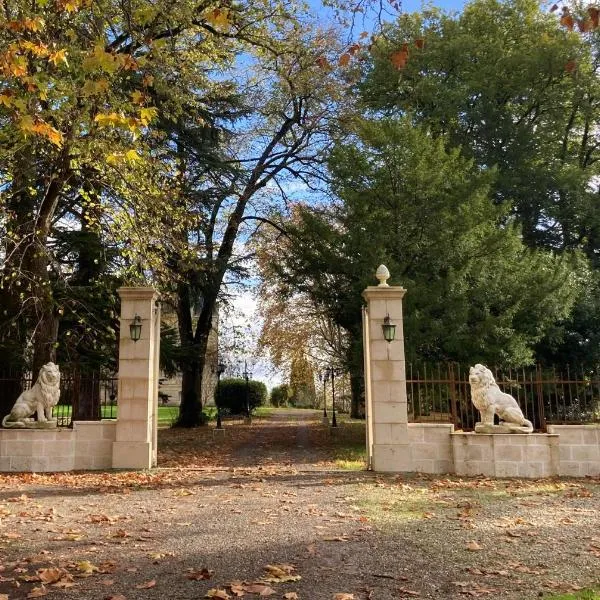 Orangerie du Château Marith - Tonneins Aiguillon Marmande - Séjour touristique et Soirée étape, hotel en Clairac