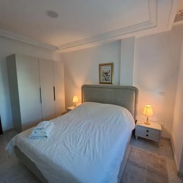 Lac 2 Luxury apartment C, hotel di Tunis