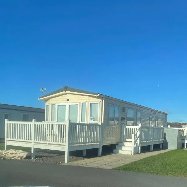 Saltcoats में, होटल Static Caravan 8 Berth 3 bedrooms, ensuite Saltcoats, Ayrshire, Scotland DG CH