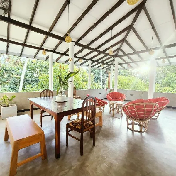 AfterFly, hotel v destinaci Ahangama