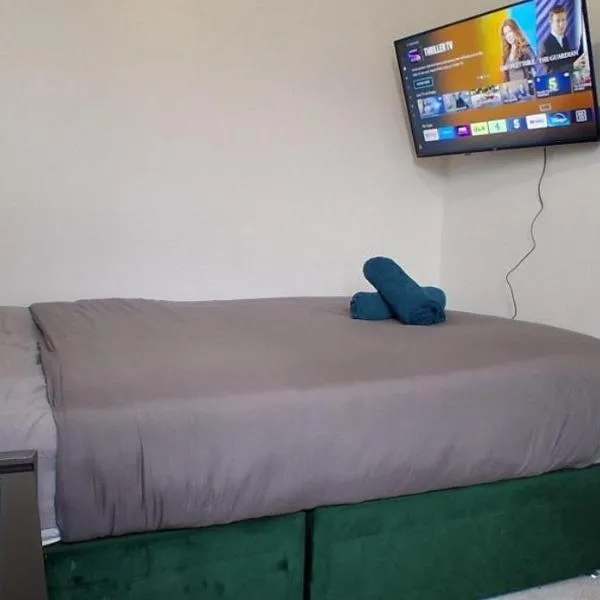 Room in Portsmouth, hotel in Portsmouth