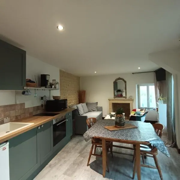 Idha à proximité de Bayeux, hotel en Vaucelles