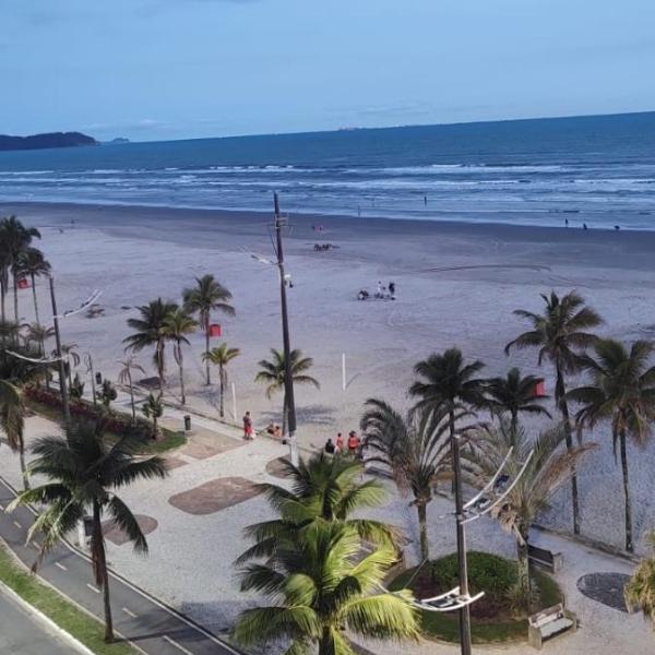 Apartamento pé na areia