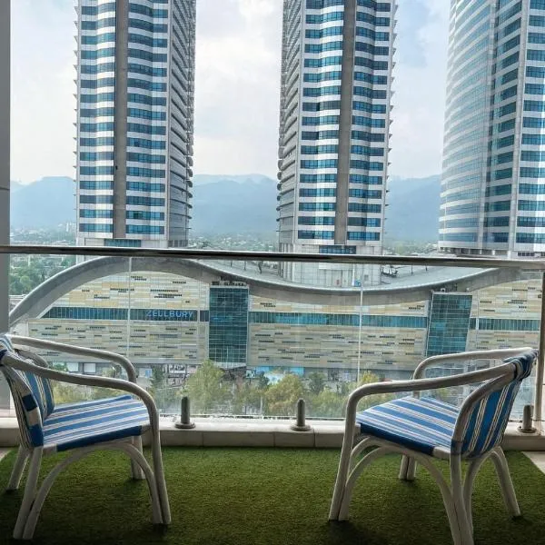 Montressa Highrise Executive Serviced Apartments Opposite Centaurus Mall Islamabad, hotel in Islamabad