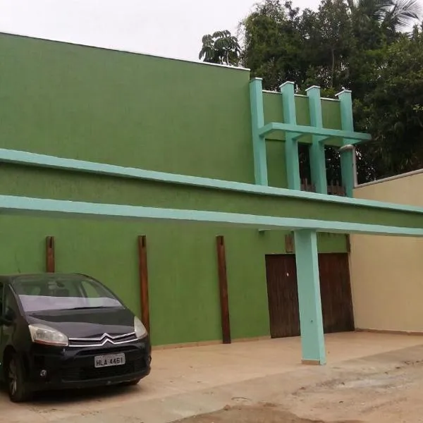 Budget Apartamento Na Praia Ubatuba, hotel in Ubatuba