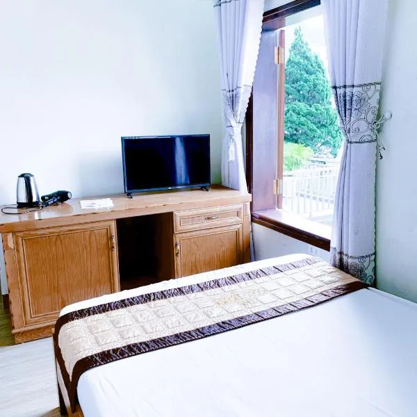 The Gold House Tam Đảo، فندق في تام داو