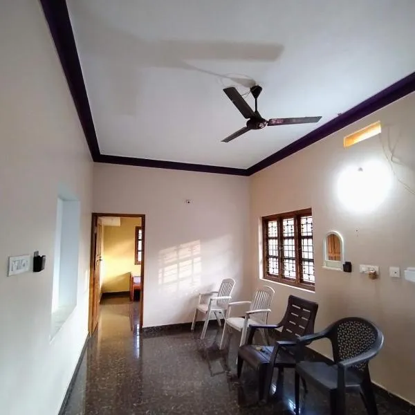Homestay Nandana Full apartment with Kitchenware, hotel v destinaci Gokarna