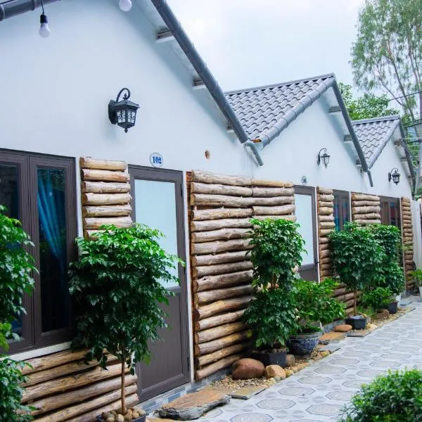 Mountain Flower Bungalow & Homestay, hotel v destinaci Ninh Binh