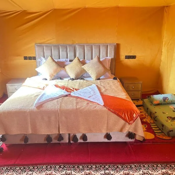 Andromeda Desert Astro Camp, ξενοδοχείο σε Derkaoua