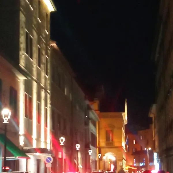 Hotel Touring, hotel v destinaci Livorno