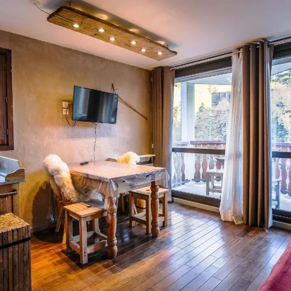 Appartement avec balcon au centre de la station, proche des remontées mécaniques, hotel v destinaci Les Deux Alpes