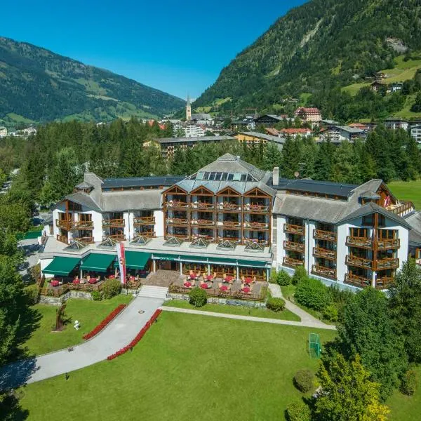 Hotel Das Gastein - ganzjährig inklusive Alpentherme Gastein & Sommersaison inklusive Gasteiner Bergbahnen、バート・ホーフガシュタインのホテル