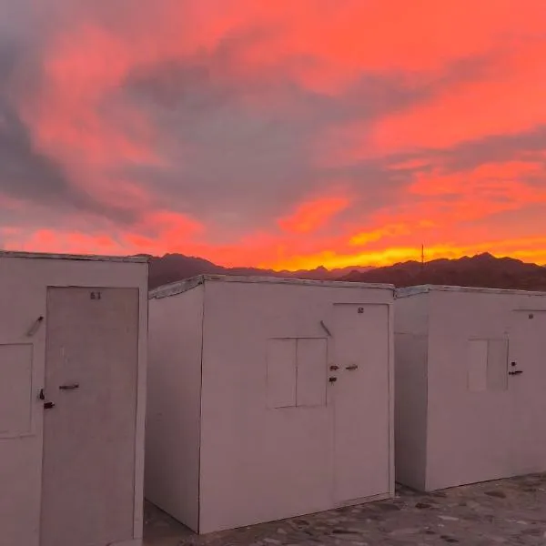 November Camp, hotel in Dahab