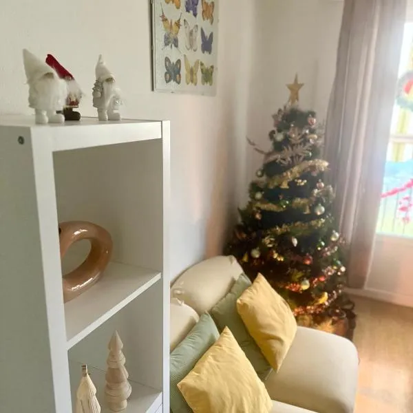 Villa Magnolia Oliveti, ξενοδοχείο σε Crosano