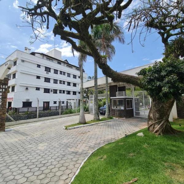 Apartamento no centro de Bombinhas