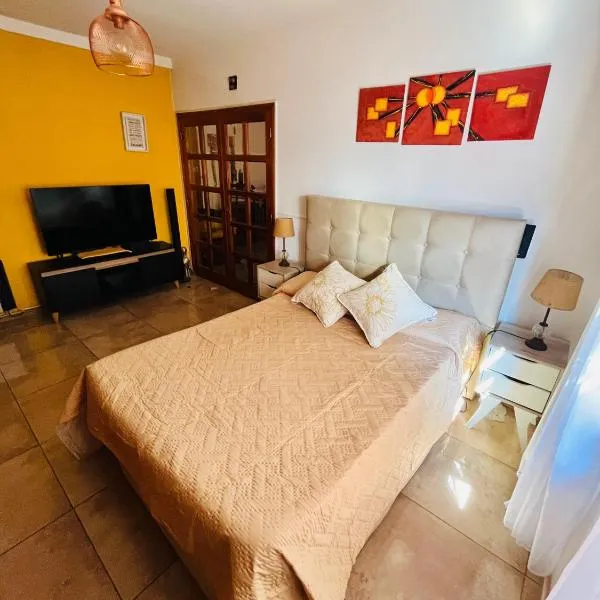 Dpto a pasos de la peatonal, Hotel in Villa Carlos Paz