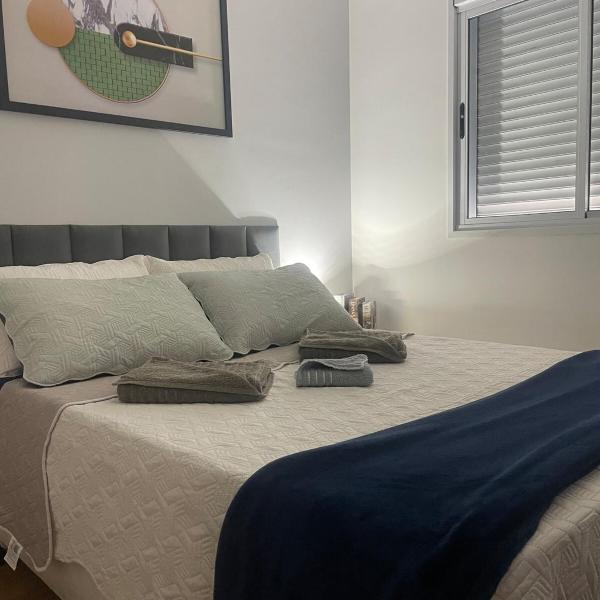 Apartamento Frente Shopping - Foto 2