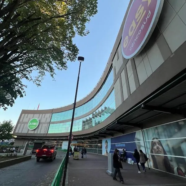 Aloja Hotel - Frente al Mall Portal Osorno, hotel in Osorno