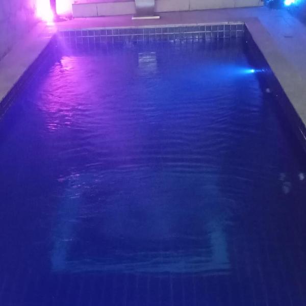 Casa de piscina 96
