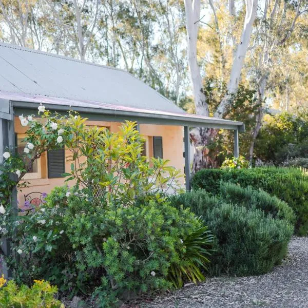 Donnybrook Cottages - Donnybrook, hotel en Clare