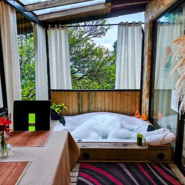 CABAÑAS MONTEVERDE - Guarne ANT, hotel a Guarne