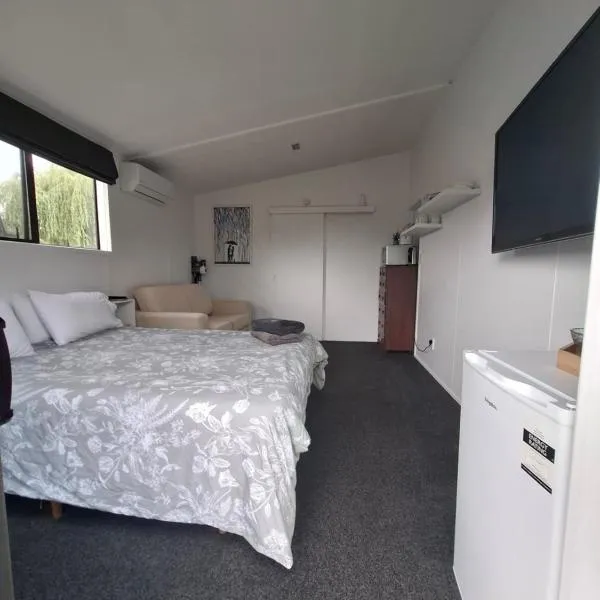 Shambala, hotel in Te Kauwhata