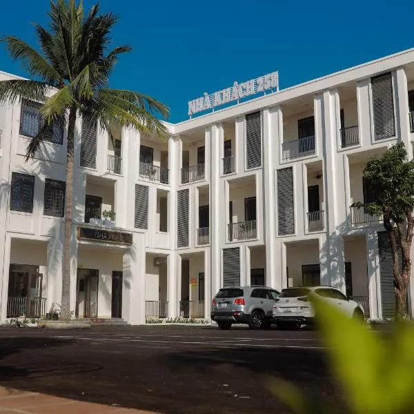 Nhà Khách 258 - Sea Front - Near Mikazuki - 500m, ξενοδοχείο σε Da Nang