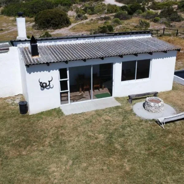 Die Jaghuisie at Blombosch Game Farm, Hotel in Yzerfontein