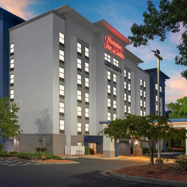 Hampton Inn & Suites Charlotte Arrowood Rd, hotel in Charlotte