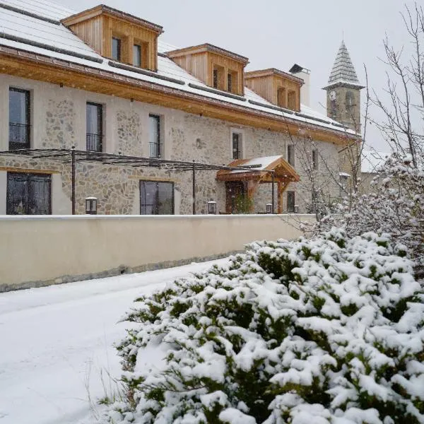Hôtel Le Prieuré - Pra Loup 1500, hotel in Pra-Loup