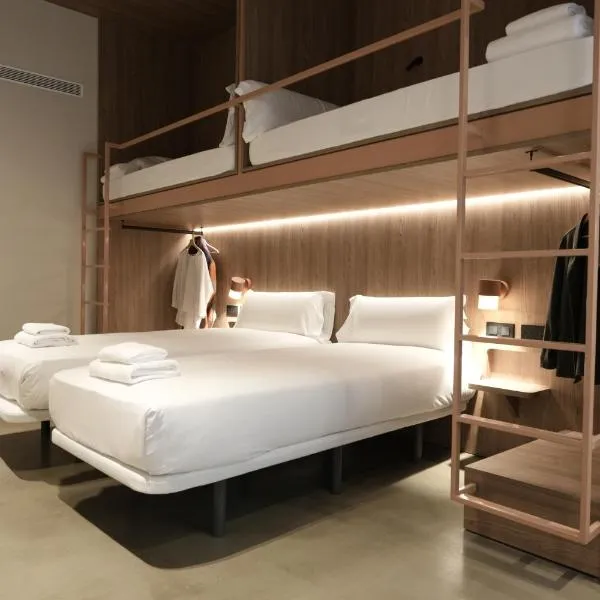 CASA ROMA Hostel Boutique, hotel in Tarragona