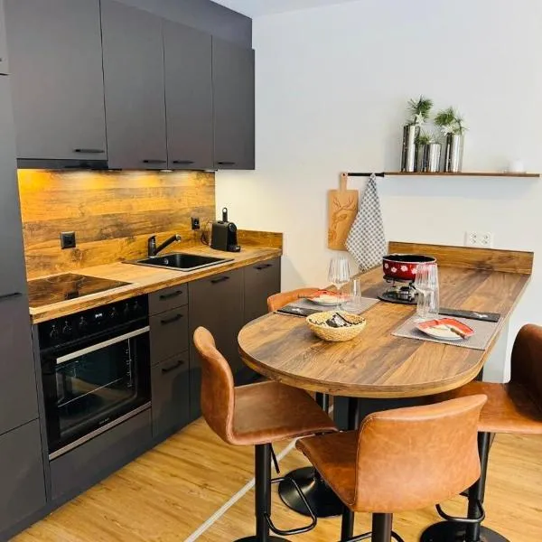 Schickes Apartment im herzen Pontresina، فندق في بونتريسنا