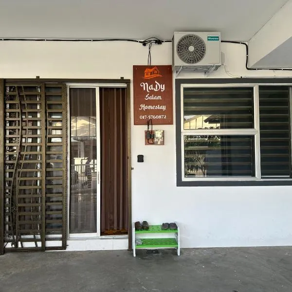 Nady Salam Homestay, hotel in Seri Iskandar