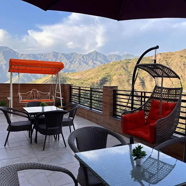 The Sach Queen Hills Hotel & Rasort Near Kempty fall, hotel v destinaci Mussoorie