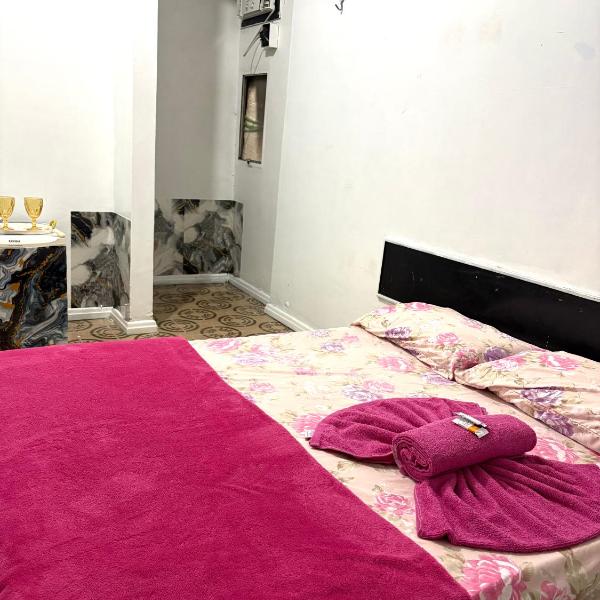 Quarto privado no centro 203