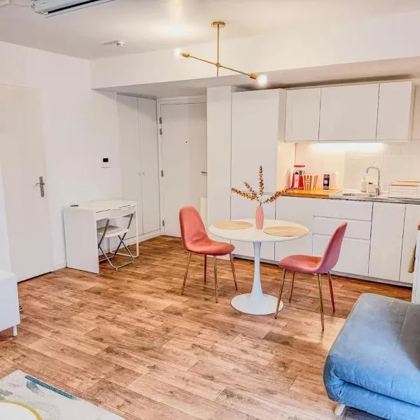 Super Studio confortable près de Paris à Fontenay-sous-Bois, hotel di Fontenay-sous-Bois